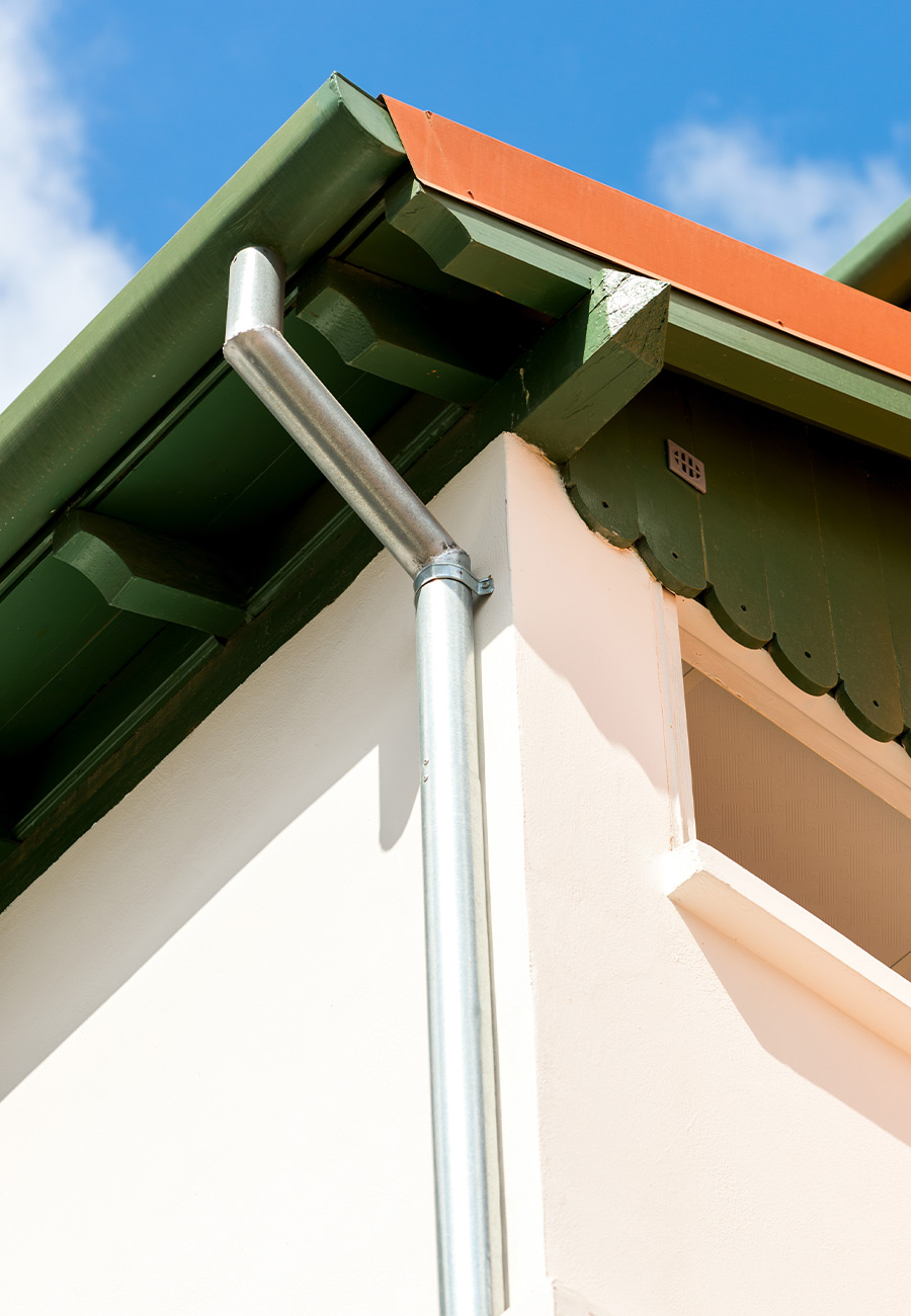 Installation et maintenance de système de gouttière à Levallois-Perret (92300) dans les Hauts de Seine (92)