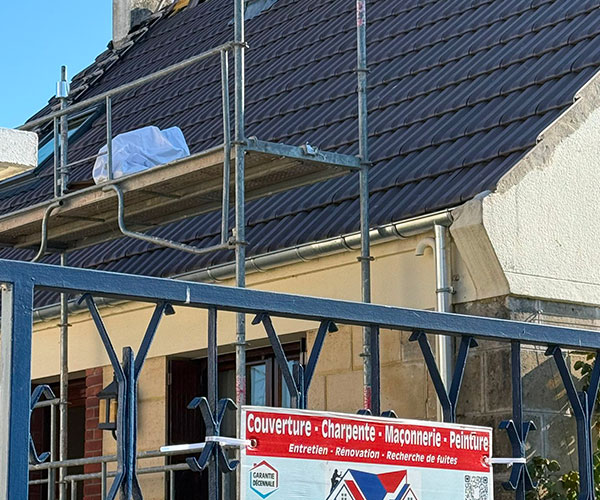 Réparation et rénovation de toiture à Levallois-Perret (92300) dans les Hauts de Seine (92).