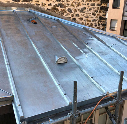 Travaux de zinguerie à Levallois-Perret (92300) dans les Hauts de Seine (92)
